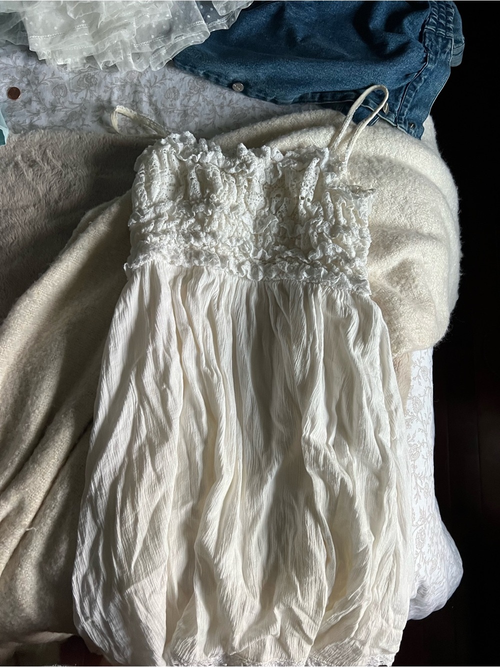 American Eagle Outfitters Ivory Lace Babydoll Slip